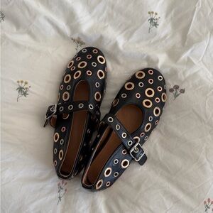 Amazon Black Mary Jane Flats with Gold and Rose-Tone Eyelets